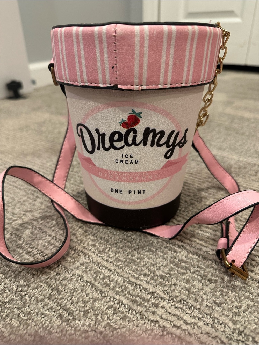Dreamys Ice Cream Strawberry Pint Crossbody Bag in Pink & White